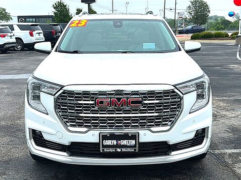 Used 2023 GMC Terrain Denali AWD/4WD image 11