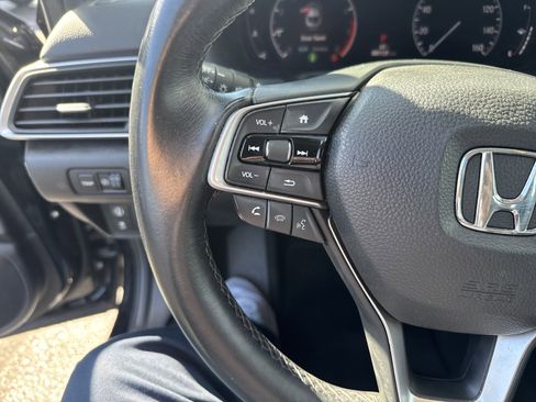Used 2019 Honda Accord EX-L image 18
