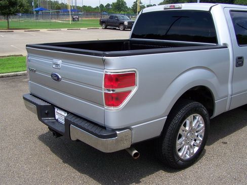 Used 2012 Ford F150 XLT w/ XLT Convenience Pkg RWD image 26