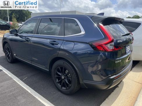 Certified 2023 Honda CR-V LX image 3