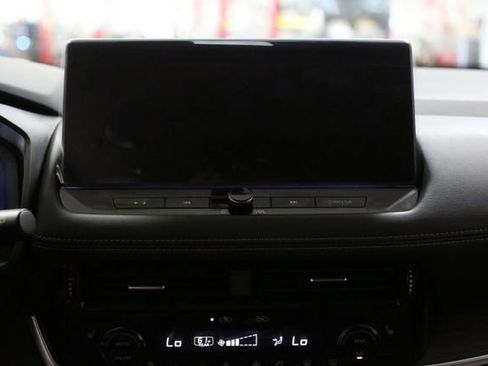 New 2026 Nissan Rogue Platinum w/ Platinum Premium Package image 13