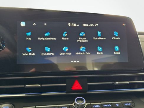 New 2026 Hyundai Elantra Limited FWD image 27