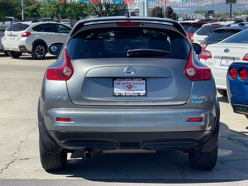 Used 2012 Nissan Juke SL w/ Sport Pkg AWD/4WD image 6