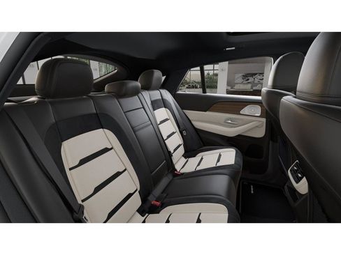 New 2026 Mercedes-Benz GLE 53 AMG 4MATIC Coupe image 5
