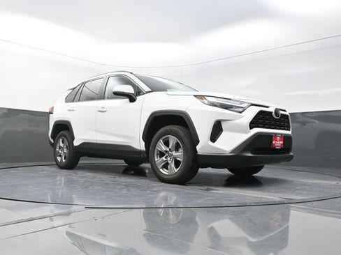 Used 2024 Toyota RAV4 XLE image 57
