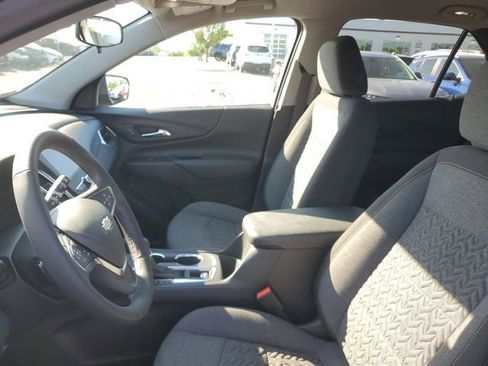 Certified 2024 Chevrolet Equinox LT AWD/4WD image 18