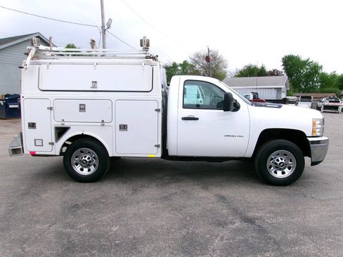 Used 2012 Chevrolet Silverado 3500 W/T AWD/4WD image 1
