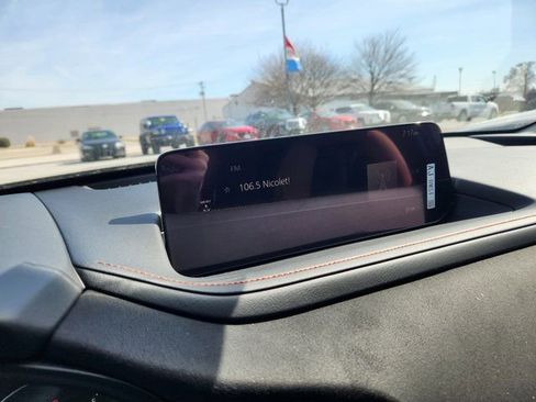 New 2025 MAZDA CX-30 Carbon image 14