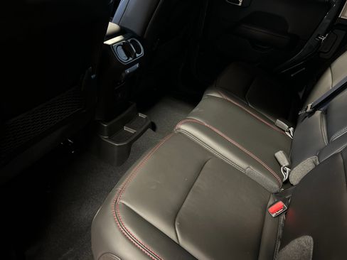 New 2026 Jeep Wrangler Unlimited Rubicon image 11