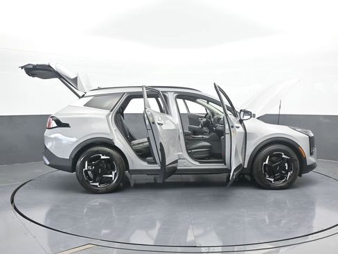 Used 2026 Kia Sportage EX w/ EX Panorama Roof Package FWD image 74
