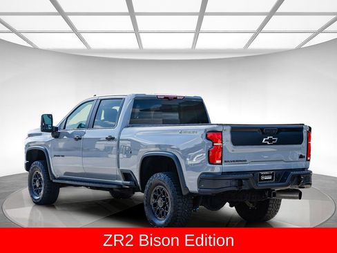 Used 2024 Chevrolet Silverado 2500 ZR2 w/ ZR2 Bison Edition AWD/4WD image 2