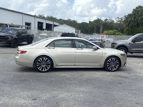 Used 2017 Lincoln Continental Reserve w/ Luxury Package AWD/4WD image 6