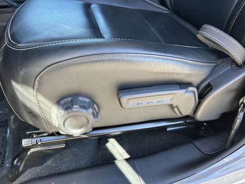 Used 2023 Jeep Wrangler Unlimited Sahara w/ Cold Weather Group image 24