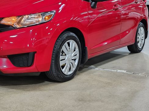 Used 2015 Honda Fit LX image 17