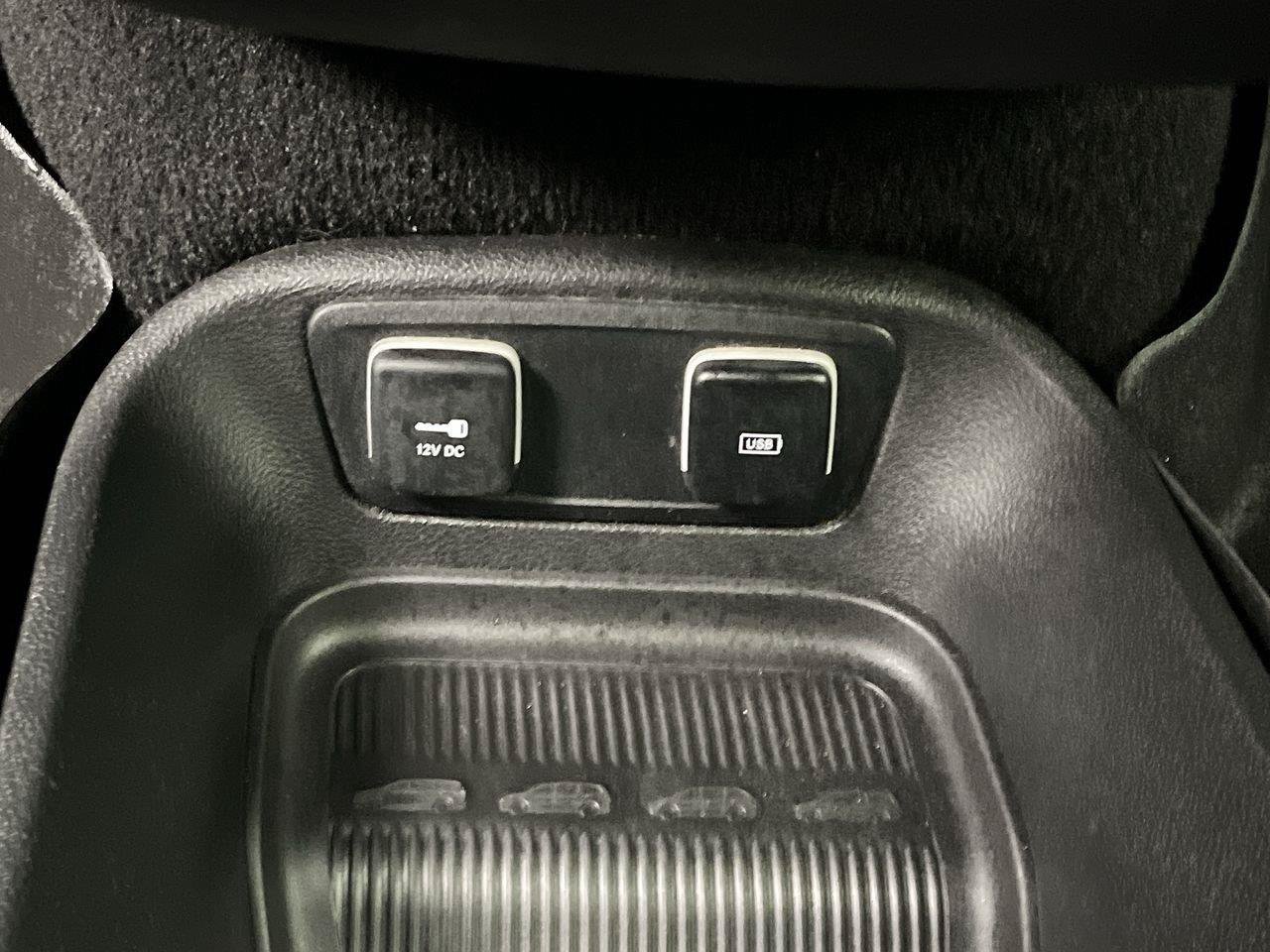 Used 2018 Chrysler Pacifica Touring Plus w/ S Appearance Package FWD image 23