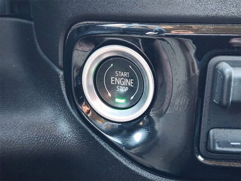 Used 2024 Chevrolet Silverado 3500 LT w/ Convenience Package image 21