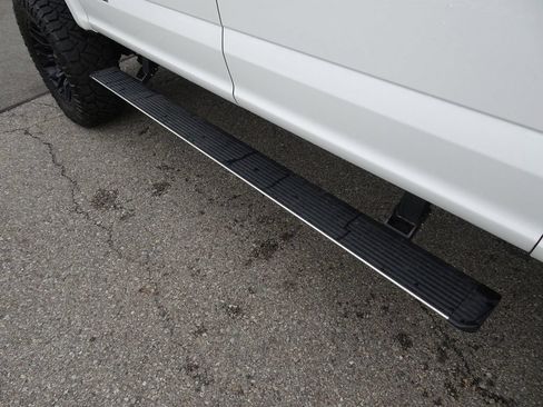 Used 2022 Ford F350 Platinum AWD/4WD image 18