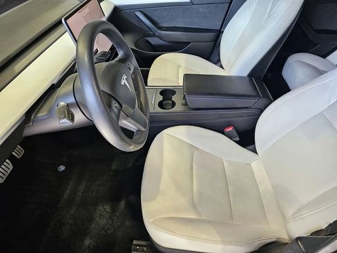 Used 2021 Tesla Model 3 Performance AWD/4WD image 14