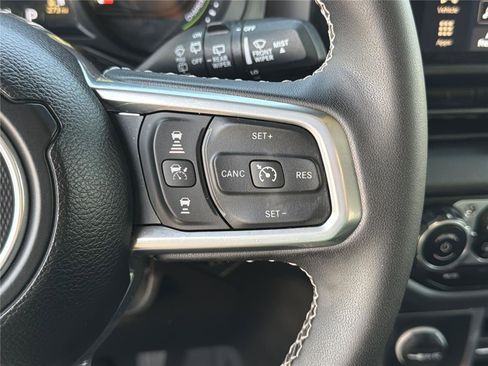 Used 2025 Jeep Wrangler Sahara w/ Safety Group image 25