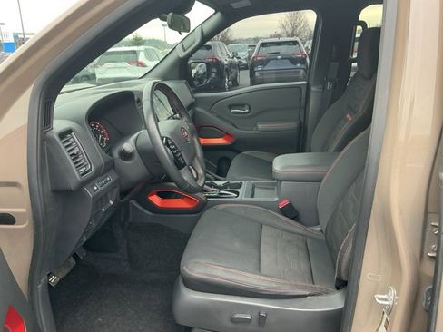 Used 2022 Nissan Frontier PRO-4X w/ Off-Road Protection Package image 12