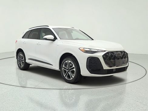 New 2026 Audi Q5 2.0T AWD/4WD image 3