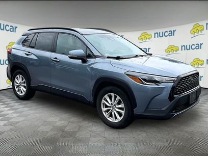 Used 2023 Toyota Corolla Cross LE w/ Moonroof Package