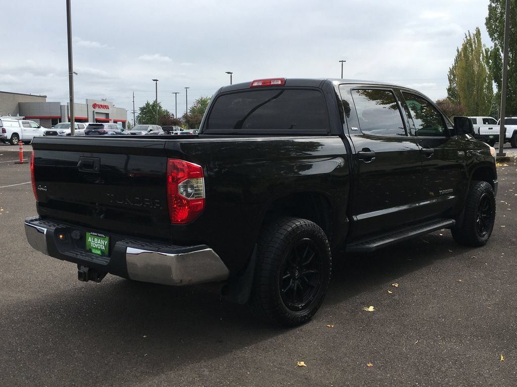 Used 2016 Toyota Tundra SR5 AWD/4WD image 7