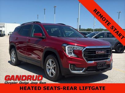 Used 2022 GMC Terrain SLE w/ Driver Convenience Package