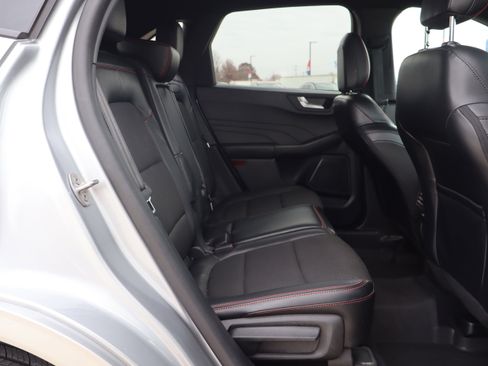 Used 2023 Ford Escape ST-Line w/ Tech Pack #1 image 11