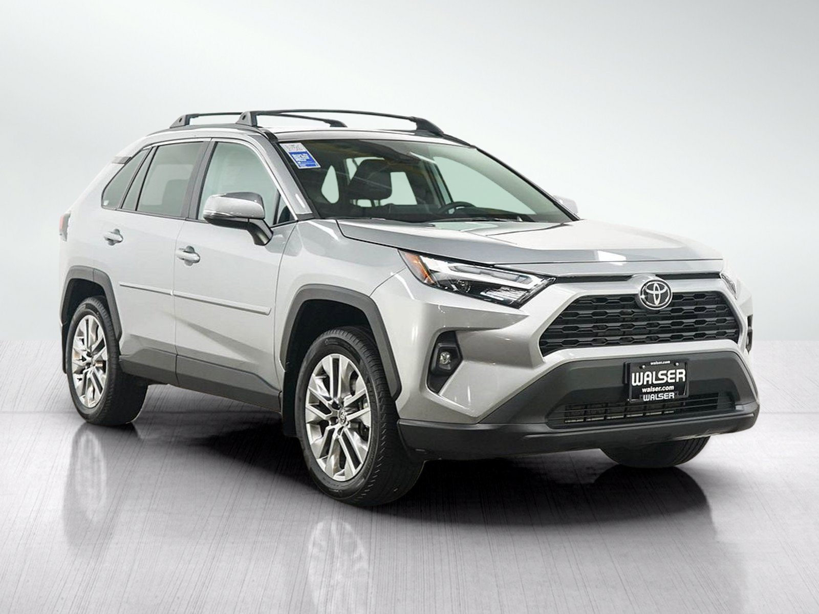 Used 2025 Toyota RAV4 XLE Premium w/ Weather Package AWD/4WD image 7