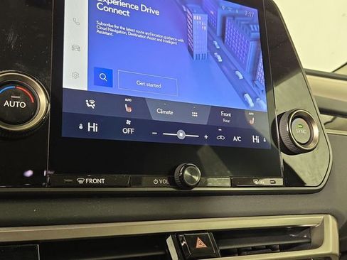 Used 2024 Lexus RX 350 FWD w/ Technology Package image 19