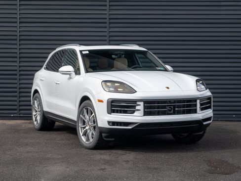 New 2026 Porsche Cayenne image 10
