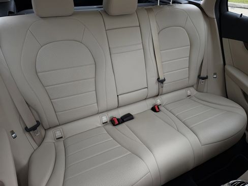 Used 2018 Mercedes-Benz GLC 300 image 18