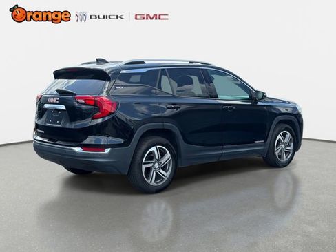 Used 2019 GMC Terrain SLT w/ Preferred Package FWD image 3