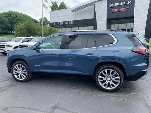 Used 2026 GMC Acadia Denali w/ Super Cruise Package AWD/4WD image 2