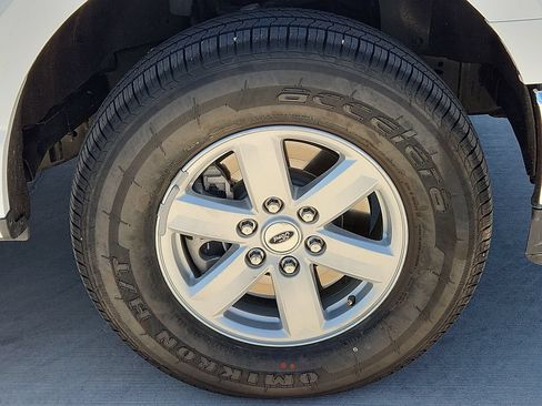 Used 2023 Ford F150 XLT w/ Trailer Tow Package AWD/4WD image 7