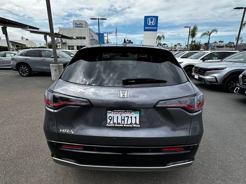 Used 2024 Honda HR-V EX-L image 7