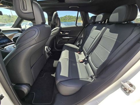 Used 2026 Mercedes-Benz GLC 300 4MATIC image 16