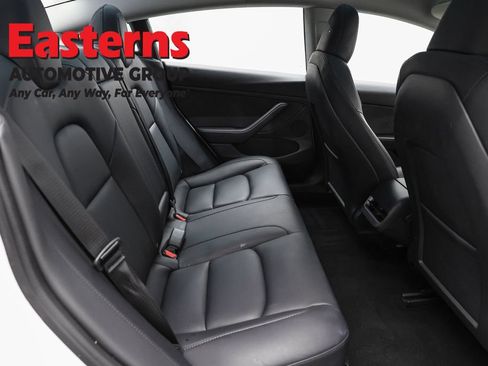 Used 2023 Tesla Model 3 Standard Range RWD image 17