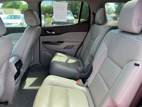 Used 2018 GMC Acadia SLT w/ LPO, Floor Liner Package FWD image 5