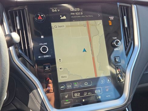 Certified 2025 Subaru Legacy Premium w/ Popular Package #1A image 21