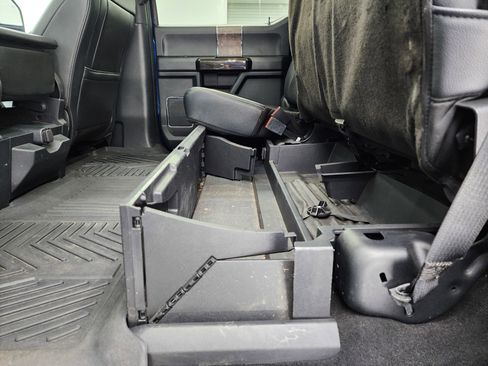 Used 2022 Ford F350 Lariat w/ Tremor Off-Road Package image 39