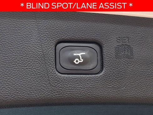 Certified 2023 Ford Edge SEL w/ Convenience Package image 27