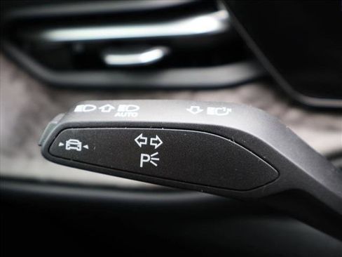 Certified 2025 Audi Q5 Premium AWD/4WD image 16