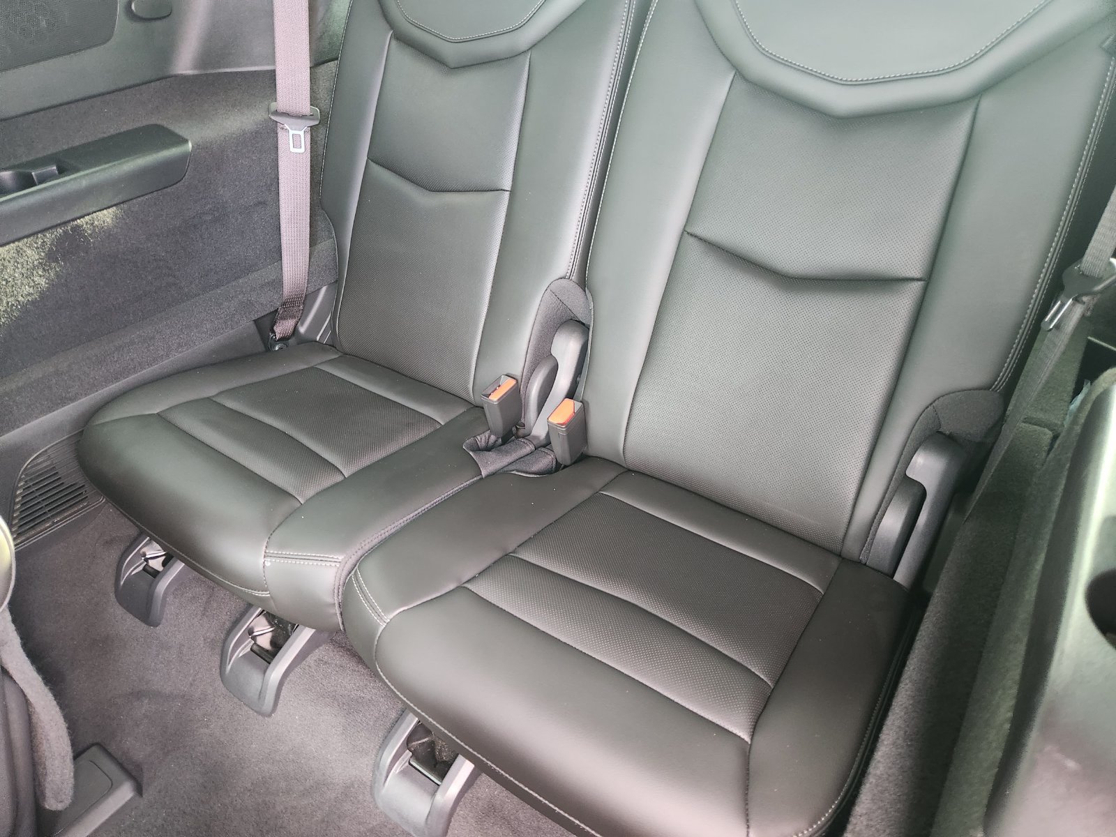 Used 2023 Cadillac XT6 Premium Luxury FWD image 33
