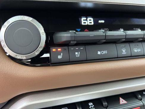 New 2026 Toyota Tundra 1794 Edition w/ TRD Off-Road Package AWD/4WD image 29