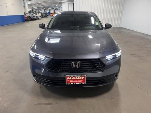 Used 2023 Honda Accord EX image 8