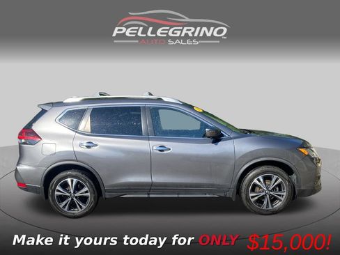 Used 2019 Nissan Rogue SV w/ Sun & Sound Touring Package AWD/4WD image 8