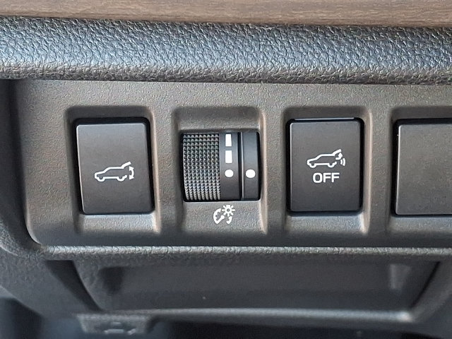 Certified 2025 Subaru Outback Limited w/ Tech Package 2 AWD/4WD image 26