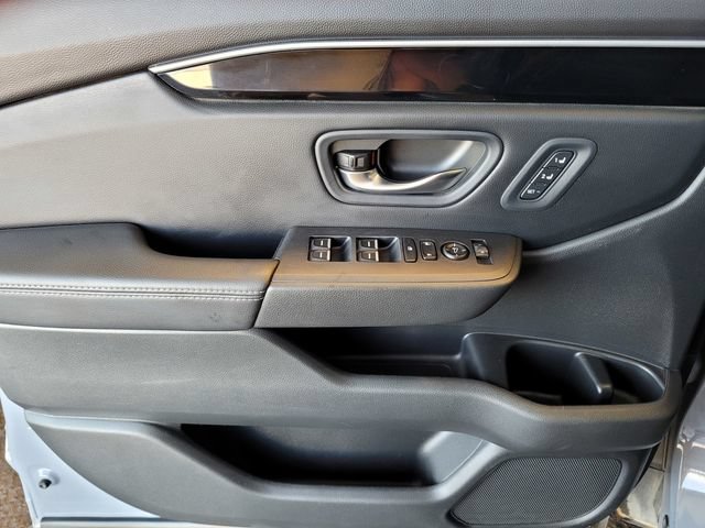 Used 2025 Honda Pilot Touring image 22